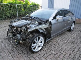 dañado vehículos comerciales Mercedes CLS 350 D V6 Navi Leder Luchtvering 2013/3