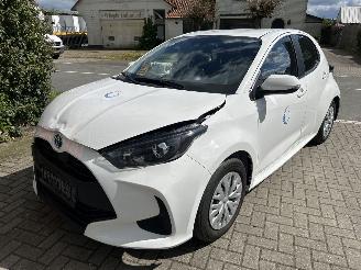 škoda dodávky Toyota Yaris 1.5 HYBRID ACTIVE 2022/12